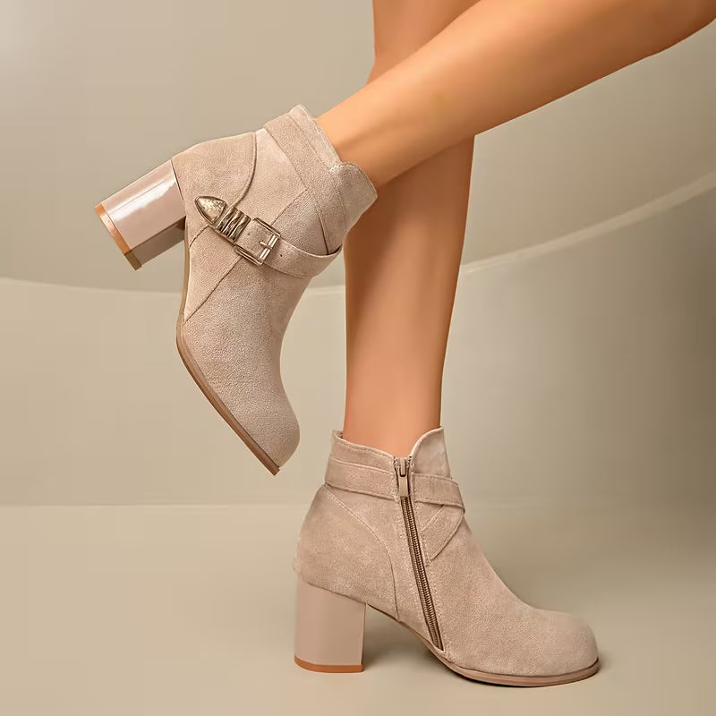 Wide Feet Boots